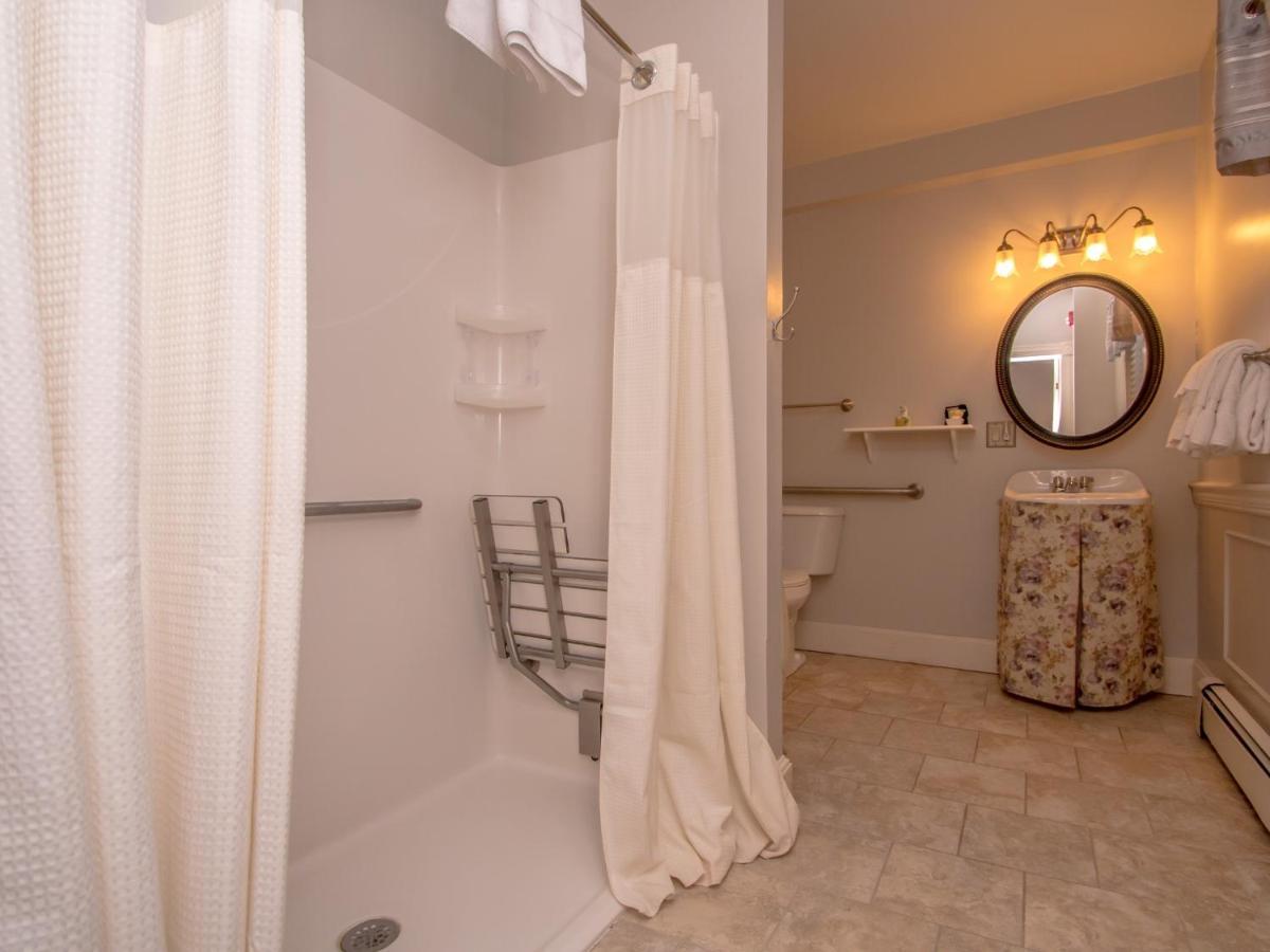 The Bernerhof Inn Bartlett Bilik gambar