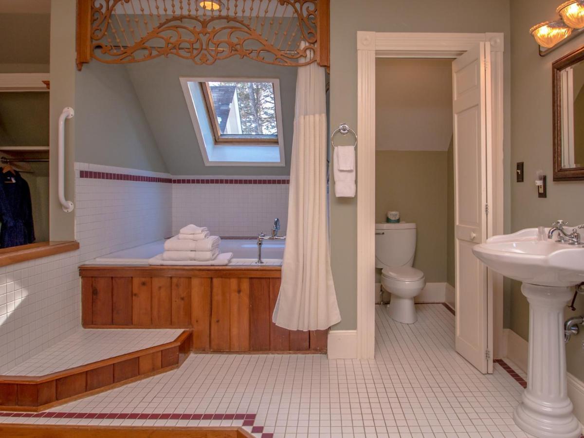 The Bernerhof Inn Bartlett Bilik gambar